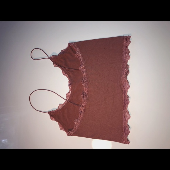 Lace crop top - Picture 2 of 3